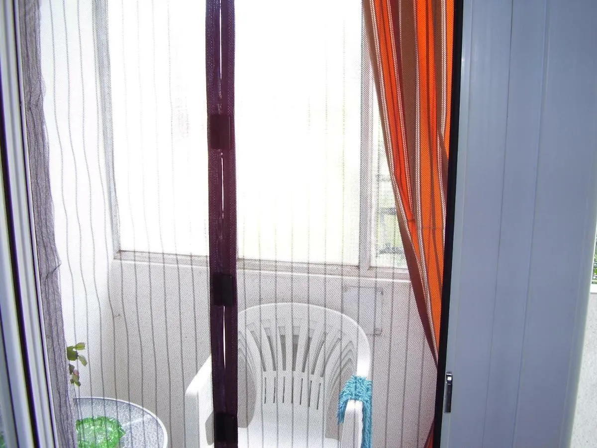 Apartment Pizonova 3 Pula